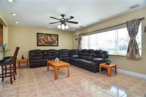 551 26th Ave SE, St. Petersburg, FL 33705, Sold 07/11/16