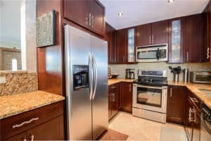 525 25th Ave SE, St. Petersburg, FL 33705, Sold 07/05/16