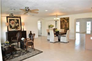 2063 Tanglewood Dr NE, St. Petersburg, FL 33702, Sold 06/17/16