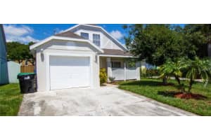 5026 Aventura Blvd, Orlando, FL 32839, Sold 08/22/16