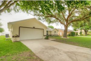 801 Bryson Loop, Lakeland, FL 33809, Sold 09/16/16