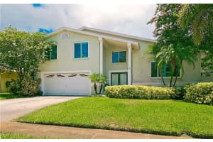 1326 Moss Dr, Dunedin, FL 34698, Sold 02/06/17
