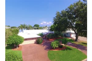 1151 79th St S, St. Petersburg, FL 33707, Sold 08/26/16