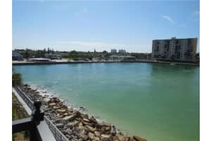 7402 Bayshore Dr, Treasure Island, FL 33706, Sold 10/03/16