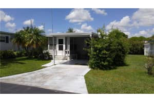 5962 30th St N, St. Petersburg, FL 33714, Sold 09/12/16