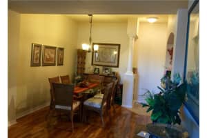100 4th Ave NE, St. Petersburg, FL 33701, Sold 09/15/16