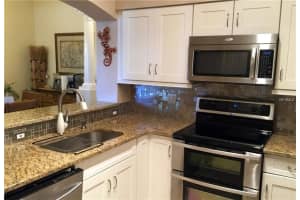 100 4th Ave NE, St. Petersburg, FL 33701, Sold 09/15/16