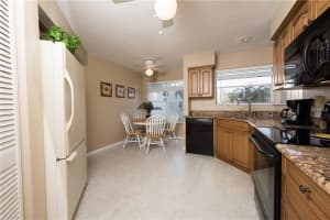 6050 Bahia Del Mar Cir, St. Petersburg, FL 33715, Sold 11/28/16