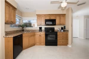 6050 Bahia Del Mar Cir, St. Petersburg, FL 33715, Sold 11/28/16