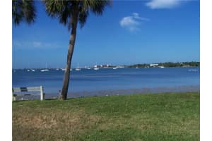 3697 42nd Way S, St. Petersburg, FL 33711, Sold 06/01/17