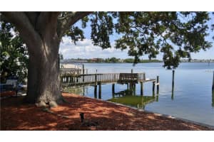2501 Sunrise Dr SE, St. Petersburg, FL 33705, Sold 09/30/16