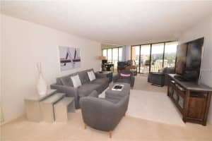 6500 Sunset Way, St Pete Beach, FL 33706, Sold 09/22/16