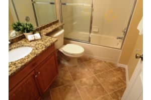 5032 45th St W, Bradenton, FL 34210, Sold 11/01/16
