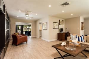 2033 Tanglewood Dr NE, St. Petersburg, FL 33702, Sold 12/20/16