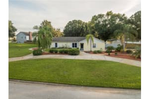 11923 Sugarberry Dr, Riverview, FL 33569, Sold 10/28/16