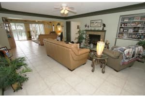 7870 Causeway Blvd N, St. Petersburg, FL 33707, Sold 06/30/17