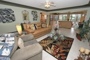 7870 Causeway Blvd N, St. Petersburg, FL 33707, Sold 06/30/17