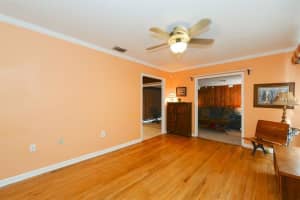 1000 45th Ave NE, St. Petersburg, FL 33703, Sold 11/02/16