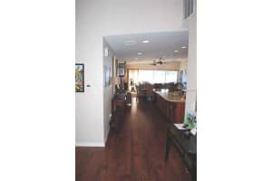 3698 10th St NE, St. Petersburg, FL 33704, Sold 10/31/16