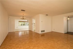 2069 Tanglewood Way NE, St. Petersburg, FL 33702, Sold 11/09/16