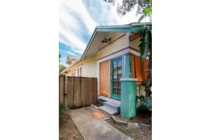 1215 36th Ave NE, St. Petersburg, FL 33704, Sold 11/21/16