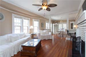 1215 36th Ave NE, St. Petersburg, FL 33704, Sold 11/21/16