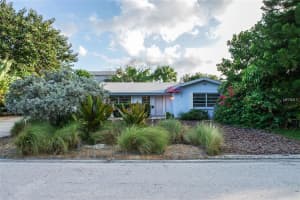 520 26th Ave SE, St. Petersburg, FL 33705, Sold 01/25/17
