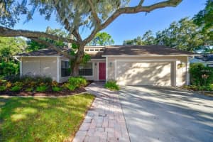 2941 Woodpine Ct, Sarasota, FL 34231, Sold 12/23/16