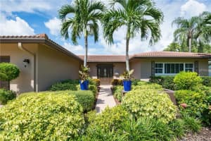 1101 42nd Ave NE, St. Petersburg, FL 33703, Sold 12/30/16