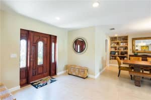 1101 42nd Ave NE, St. Petersburg, FL 33703, Sold 12/30/16
