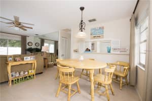 3365 39th St S, St. Petersburg, FL 33711, Sold 01/18/17