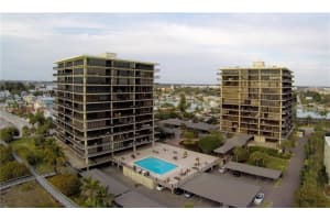 7600 Bayshore Dr, Treasure Island, FL 33706, Sold 12/28/16