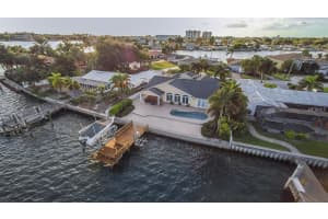 1264 79th St S, St. Petersburg, FL 33707, Sold 02/17/17