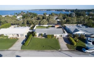 7923 Causeway Blvd N, St. Petersburg, FL 33707, Sold 03/09/17
