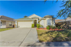 9715 Laurel Ledge Dr, Riverview, FL 33569, Sold 03/20/17
