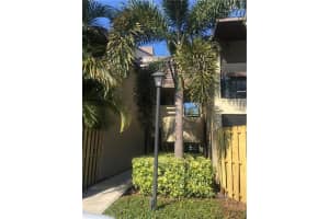775 N Village Dr, St. Petersburg, FL 33716, Sold 03/17/17