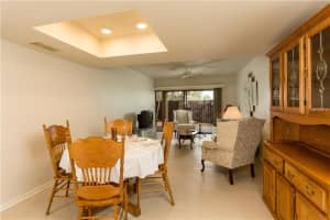 860 S Village Dr, St. Petersburg, FL 33716, Sold 05/05/17