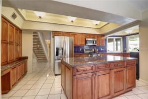 1087 Marco Dr NE, St. Petersburg, FL 33702, Sold 05/23/17