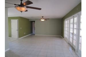 1153 40th Ave NE, St. Petersburg, FL 33703, Sold 10/18/17