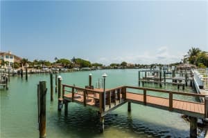 1220 81st St S, St. Petersburg, FL 33707, Sold 06/22/17