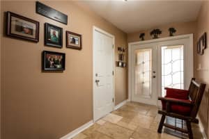 1220 81st St S, St. Petersburg, FL 33707, Sold 06/22/17