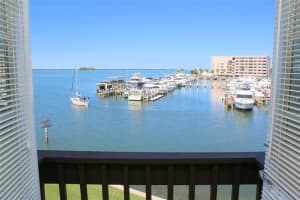 433 Paula Dr S, Dunedin, FL 34698, Sold 08/31/17