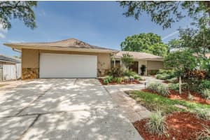 2013 Moss Ct, Dunedin, FL 34698, Sold 05/26/17