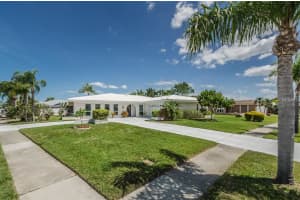 14997 Imperial Point Dr N, Largo, FL 33774, Sold 11/28/17