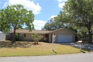 2137 Cedar Dr, Dunedin, FL 34698, Sold 05/22/17