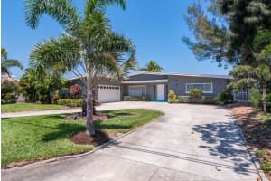 2360 East Bay Isle Dr SE, St. Petersburg, FL 33705, Sold 07/14/17