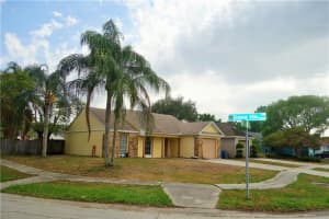9002 Camino Villa Blvd, Tampa, FL 33635, Sold 06/22/17