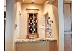 2858 Roehampton Close, Tarpon Springs, FL 34688, Sold 09/19/17