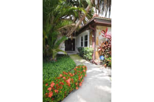 7029 Pelican Island Dr, Tampa, FL 33634, Sold 10/12/17