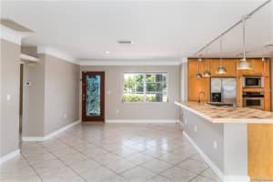 7952 1st Ave S, St. Petersburg, FL 33707, Sold 01/31/18
